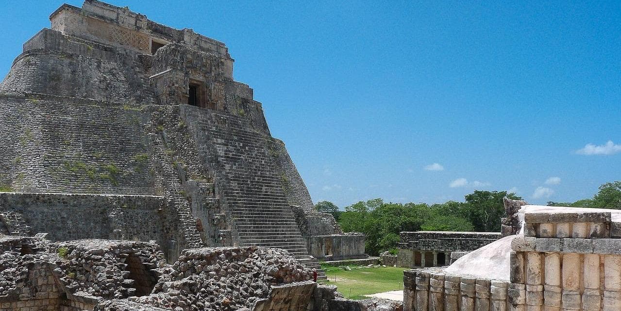 10º Giorno - Martedì Merida / Chichen Itza / Riviera Maya (309 km)