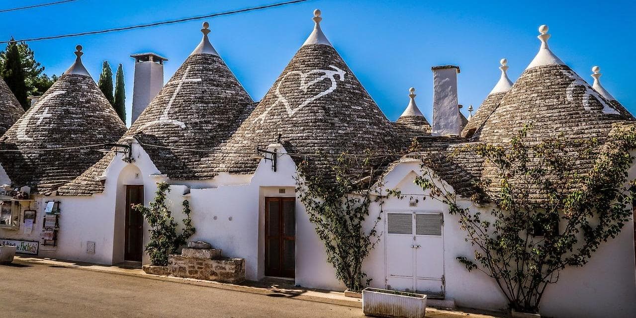 4° Giorno - Alberobello – Ostuni - Lecce