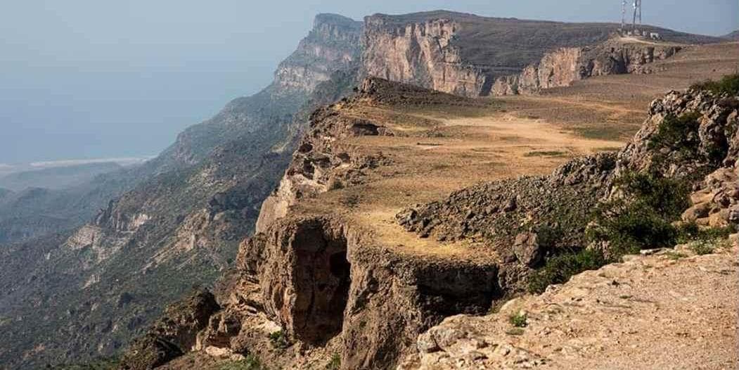 DAY 02: MUSCAT – NAKHL FORT – WADI BANI AWF – JEBEL SHAMS