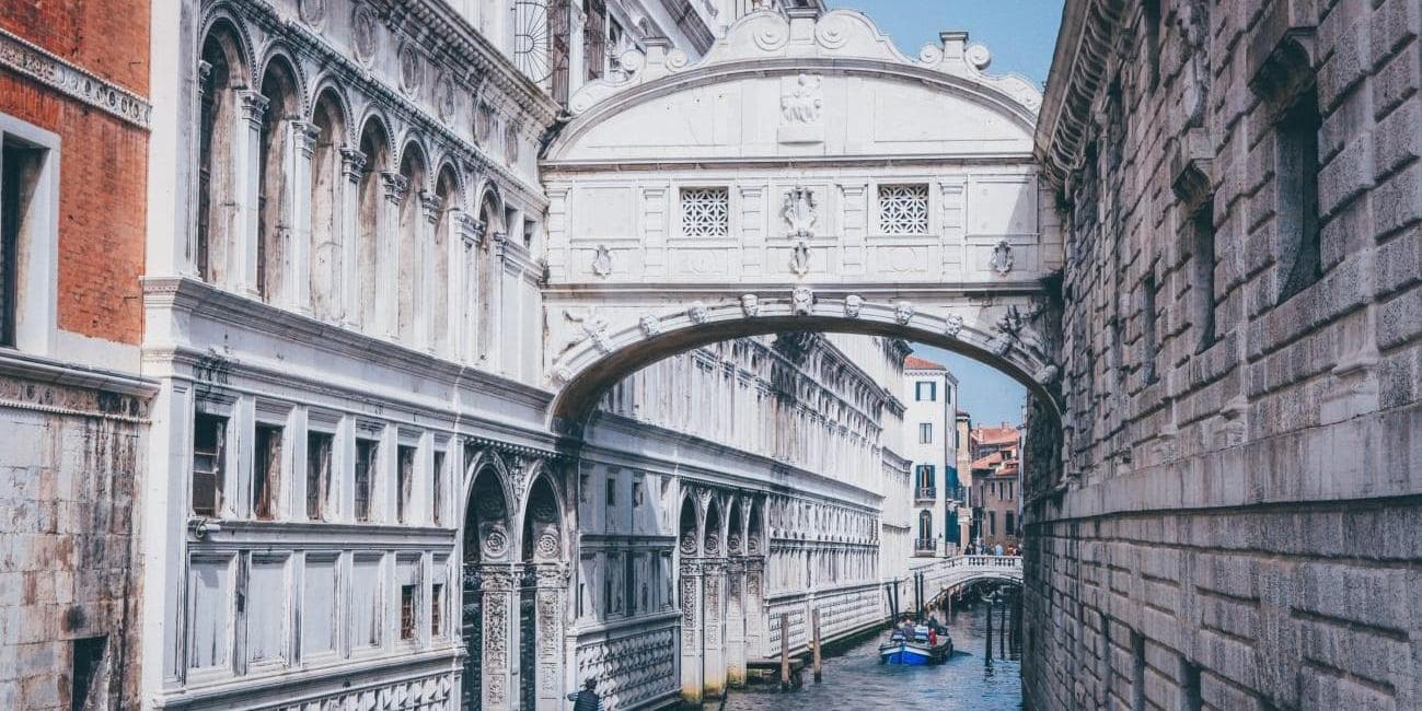 DÍA 15 VENECIA • ROMA (Sábado)