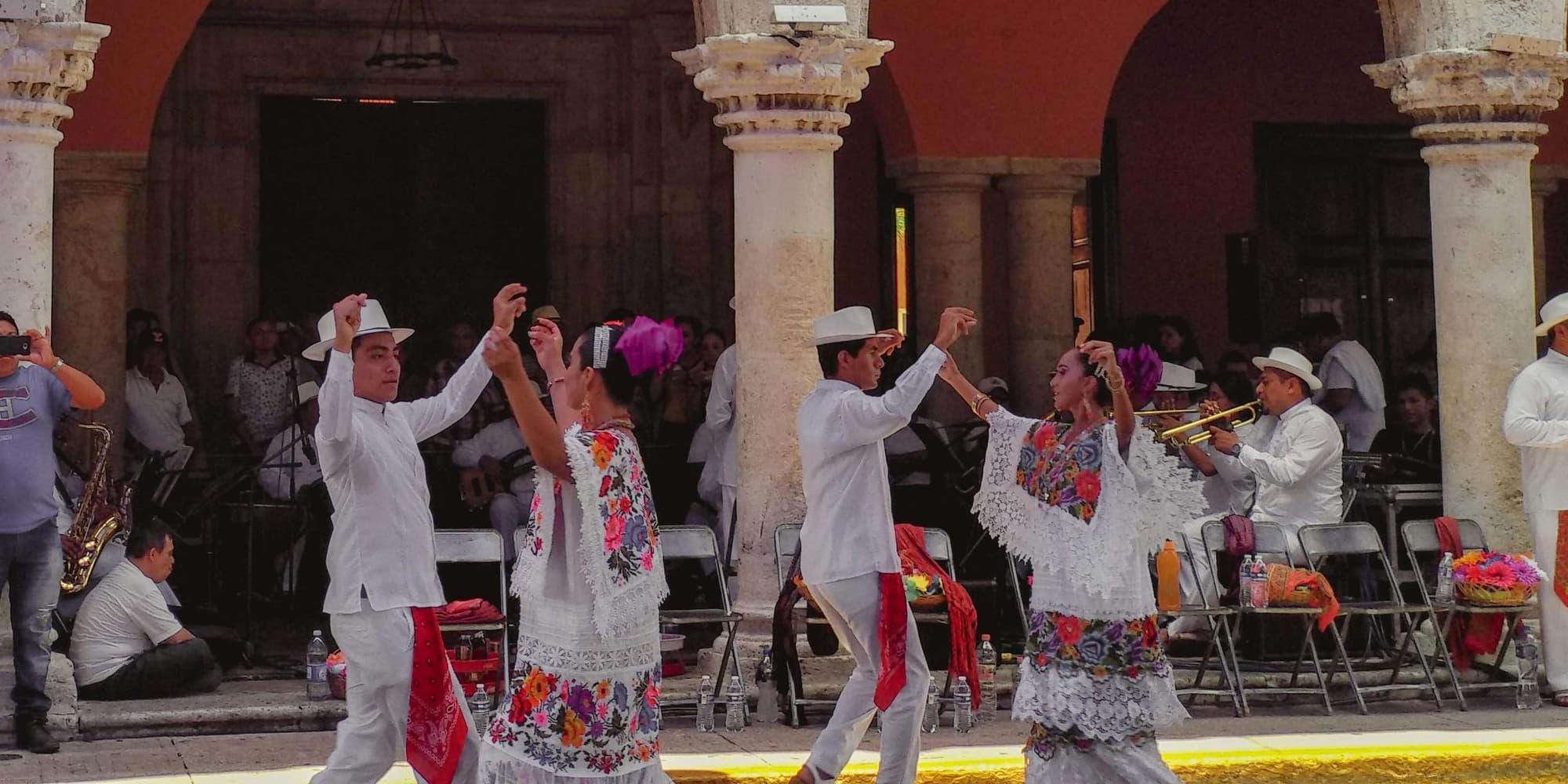 10º Giorno – Campeche / Uxmal / Merida (169 km)