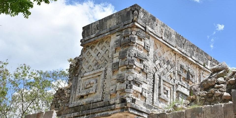 12º Giorno – Campeche / Uxmal / Merida (169 km)