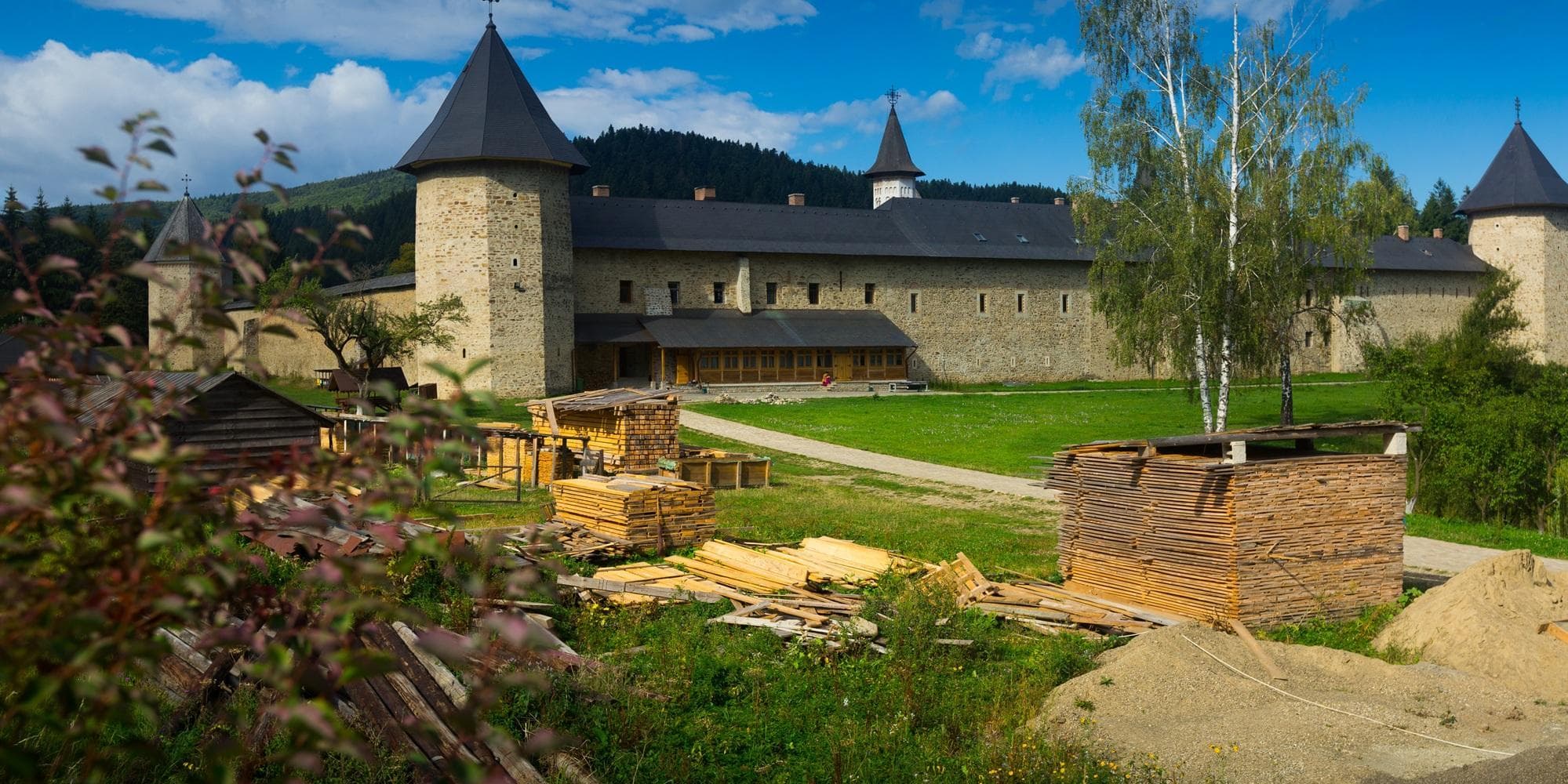 Día 4 | Gura Humorului - Monasterios de Bucovina - Piatra Neamt, donde los muros cantan