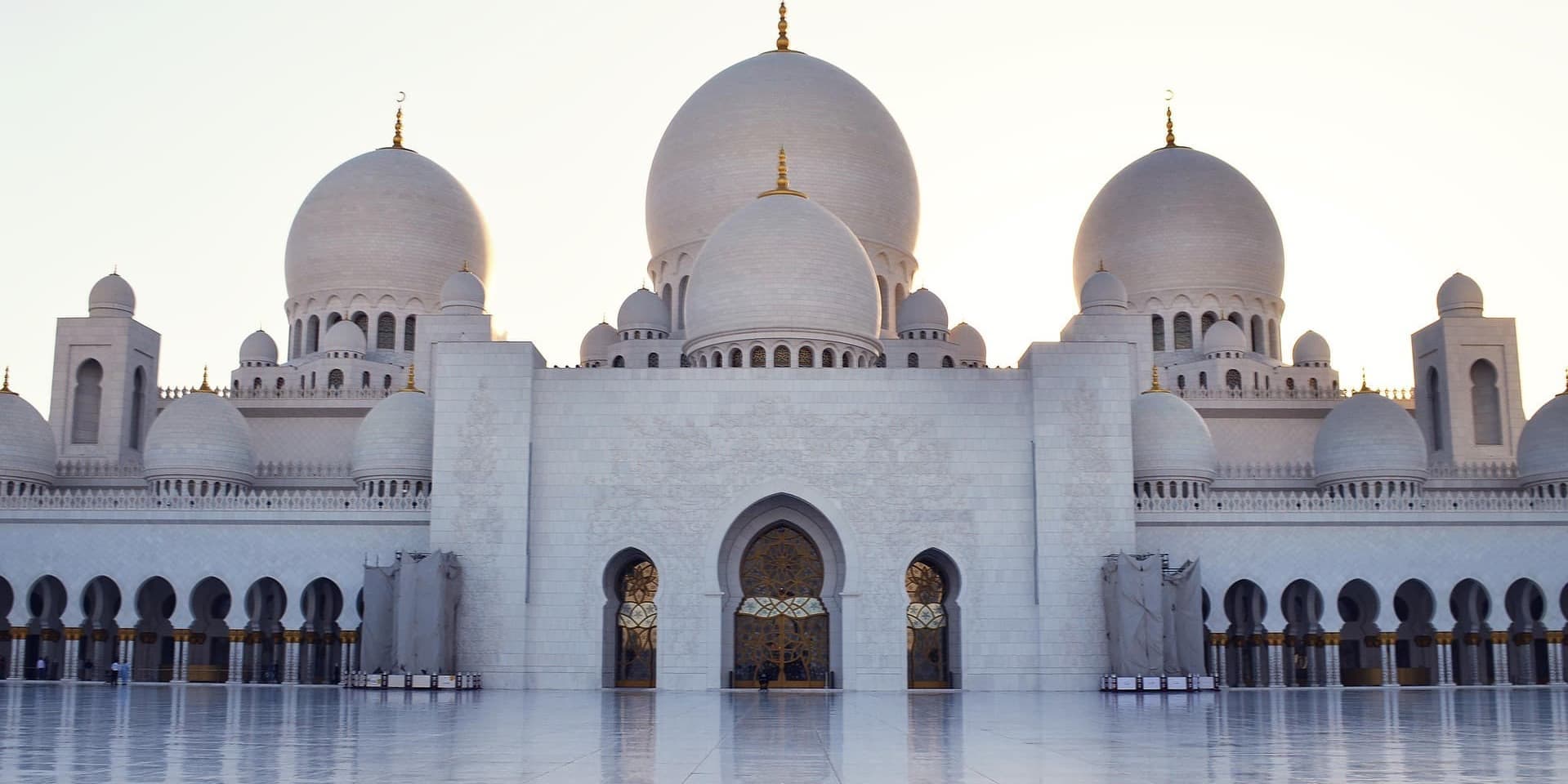 Dia 14 | Dubái, espejo de grandeza 