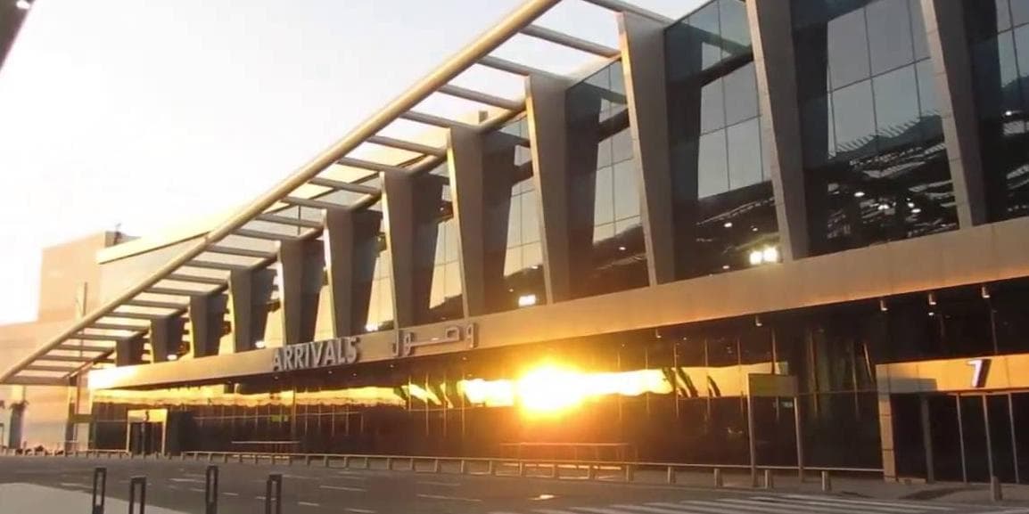 DÍA CAIRO – AEROPUERTO (D) 04/01/2026