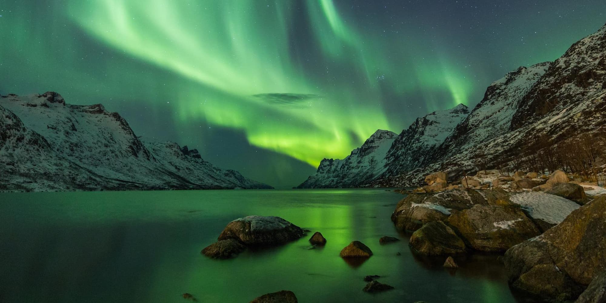 DÍA 2: KVALØYA Y SOMMARØY – NATURALEZA, TRADICIONES Y GASTRONOMÍA