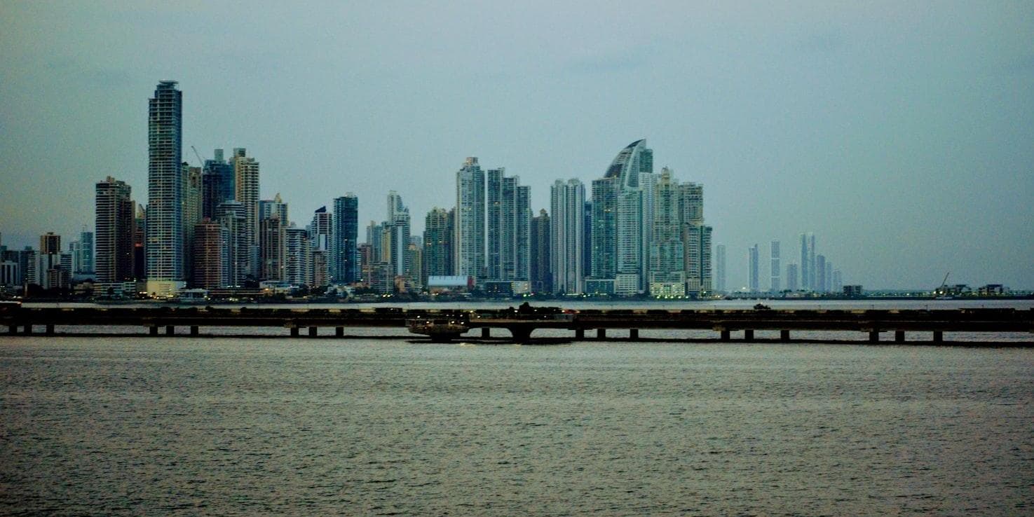 DAY 17 DUBAI ISTANBUL – PANAMA JULY 01