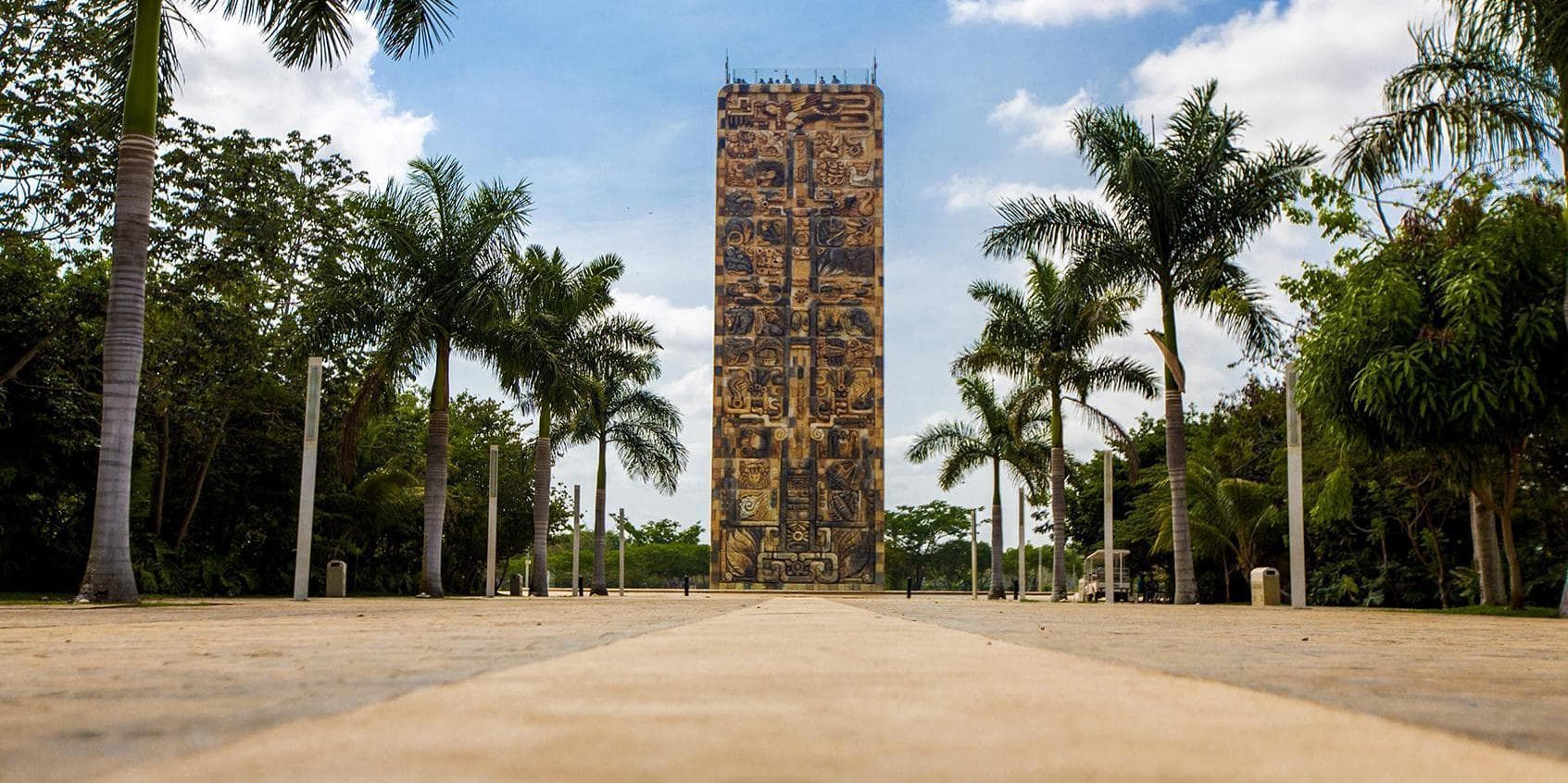 Mérida colonial city and modern capital