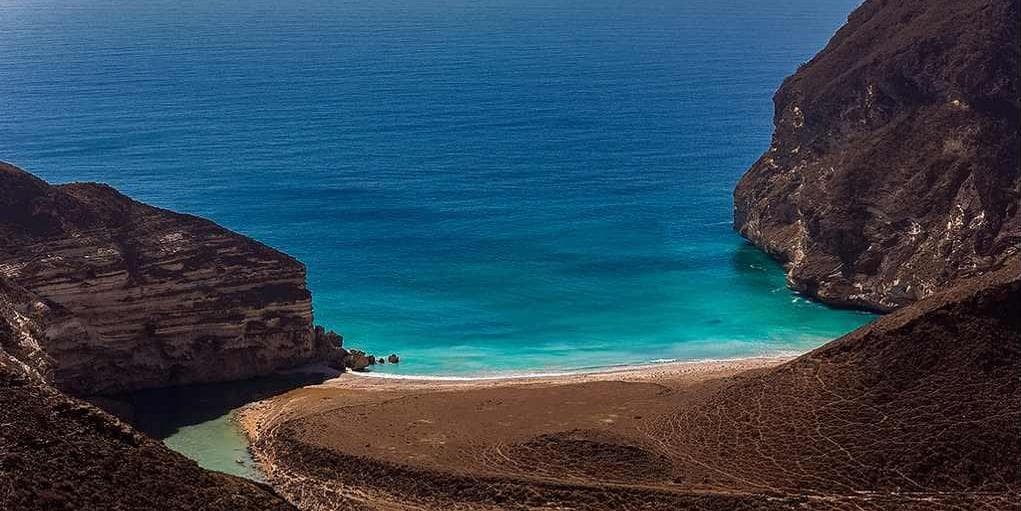 DAY 09: WADI TIWI – MUSCAT