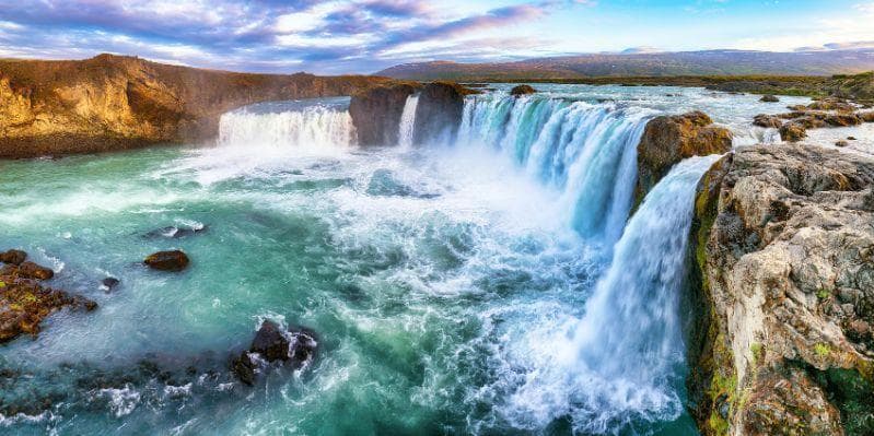 LAUGAR/TJÖRNES/EGILSSTAÐIR