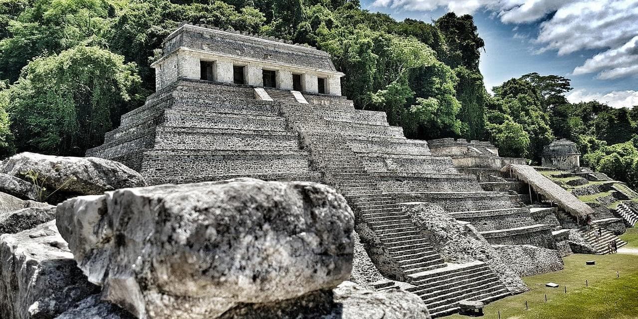 8º Giorno– Flores / Yaxchilan / Palenque (295 km)