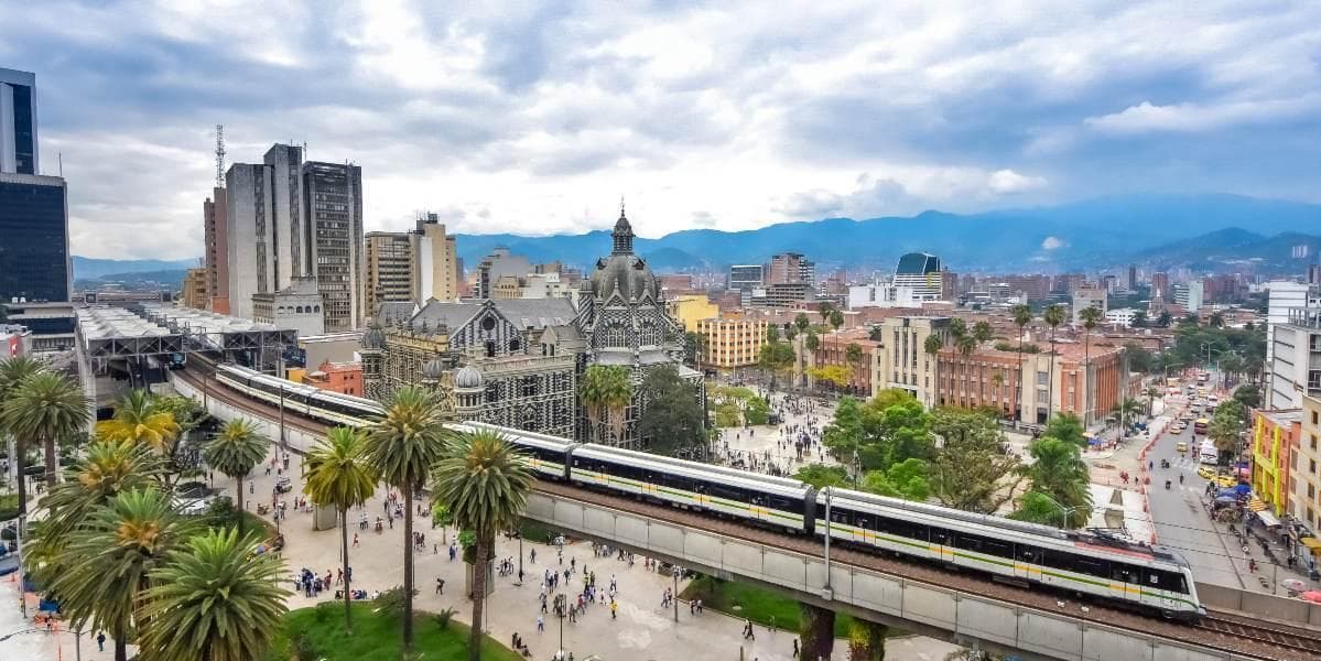 Día 2. Medellín - City tour con comuna 13