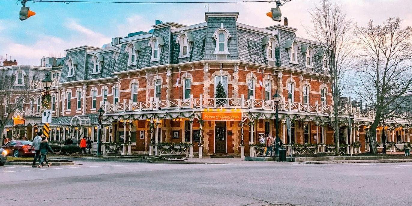 DÍA 02 TORONTO / NIAGARA FALLS