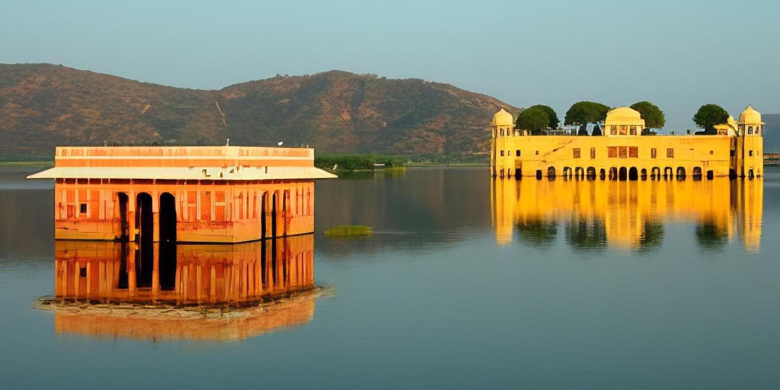 Día 3: AGRA - JAIPUR (255 Kms / 6 horas)