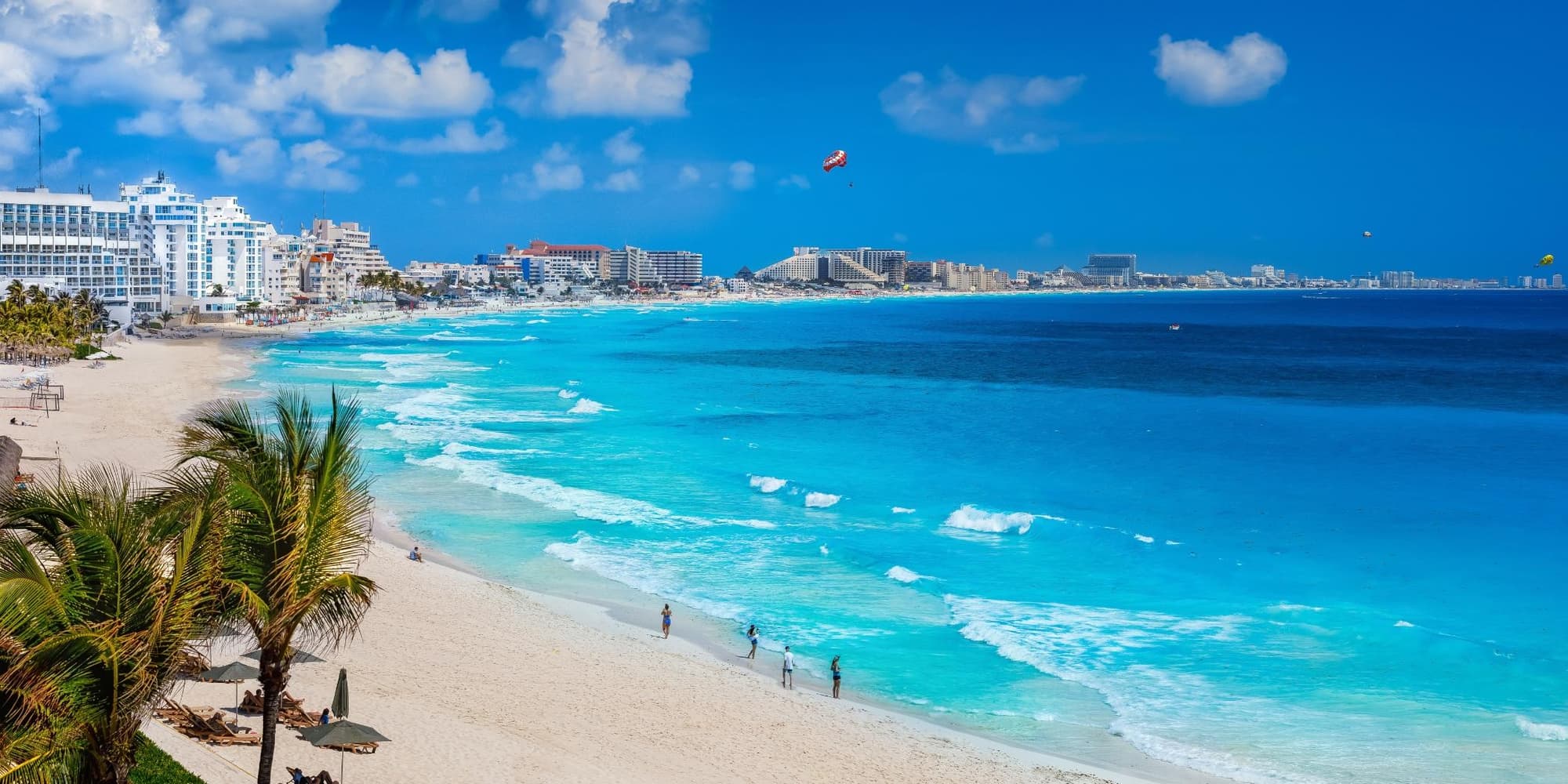 Salida hacia el Aeropuerto de Cancún.