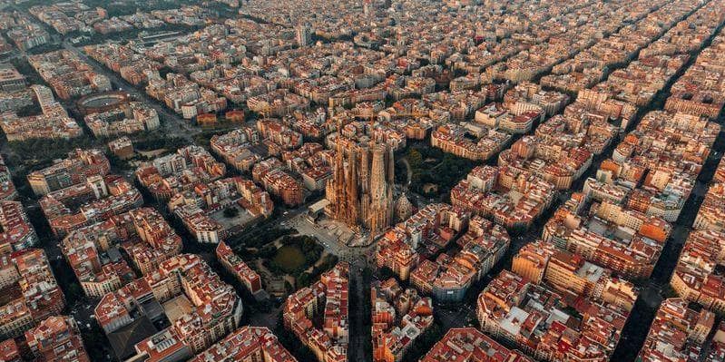 DAY 6 – SENSORY BARCELONA: LIVING CULTURE, SECRET LITERATURE AND SAILBOATS AT SUNSET