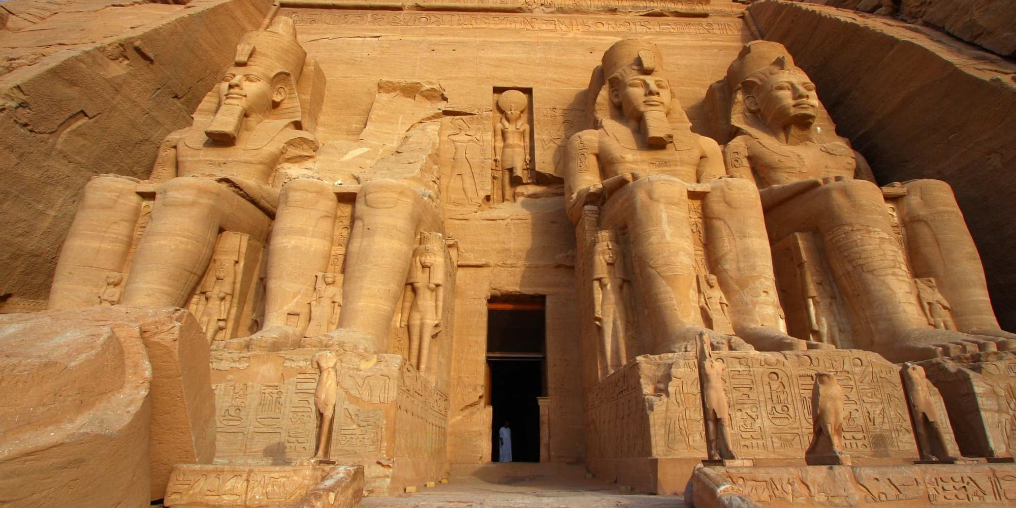 6 DAY CRUISE - ASWAN – KOM OMBO – EDFU (D, A, C)