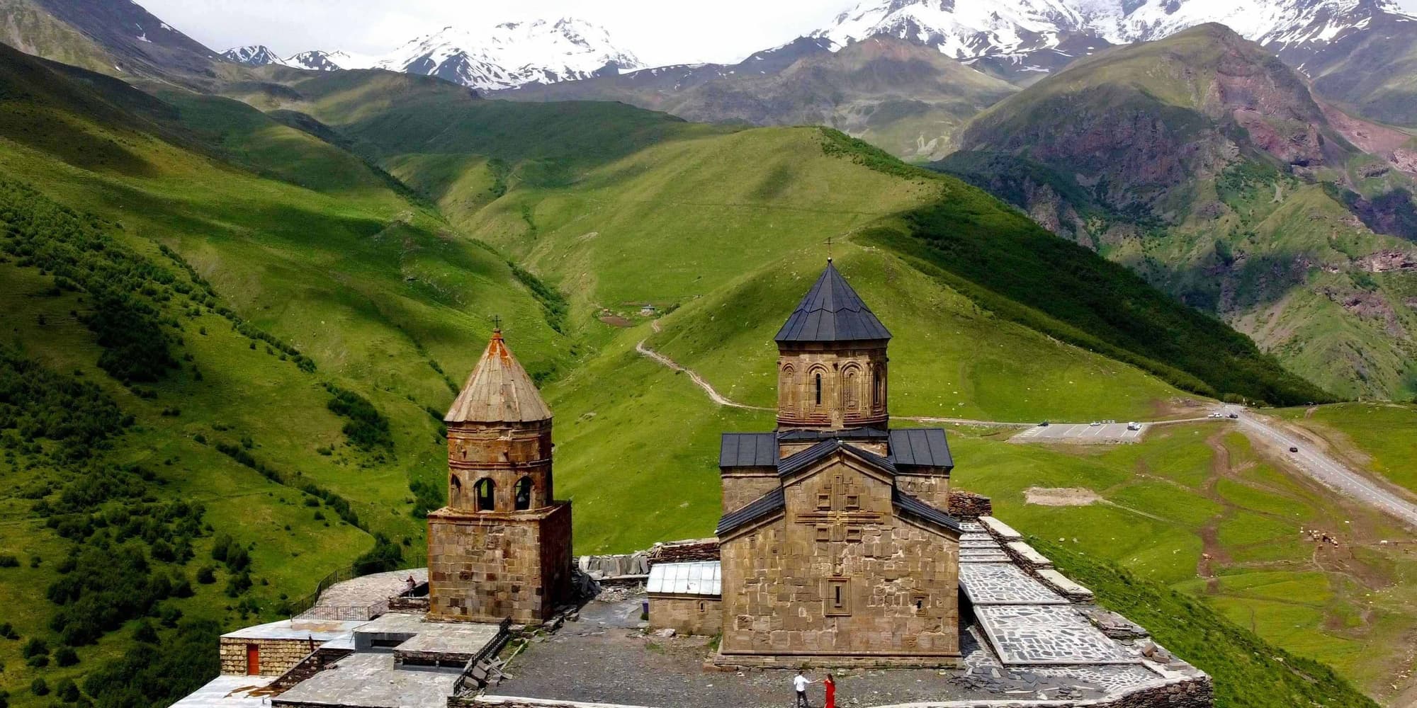 DIA 1: YEREVAN ESCONDIDO E O LEGADO ZOROASTRIANO