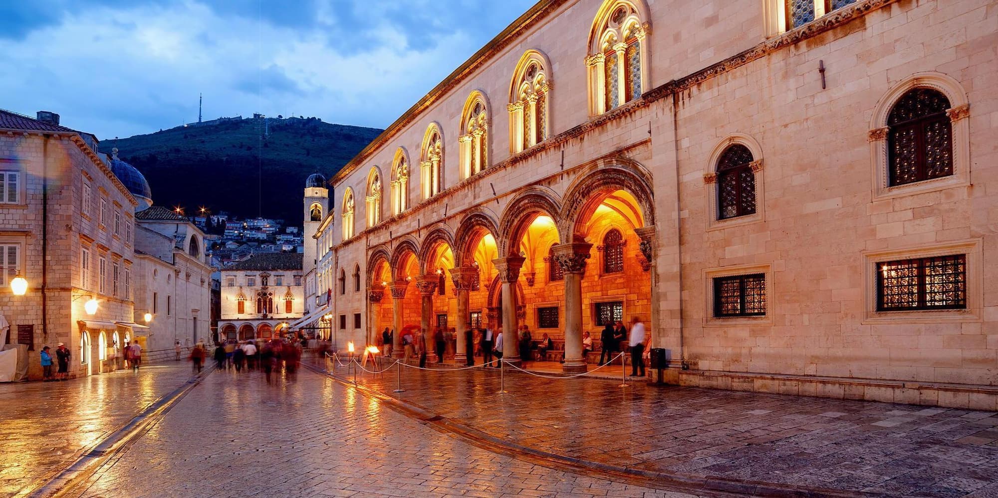 Day 3, Sunday, to DUBROVNIK