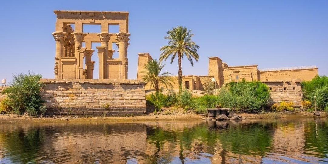 7 DAY DISEMBARKATION IN ASWAN - CAIRO (B)