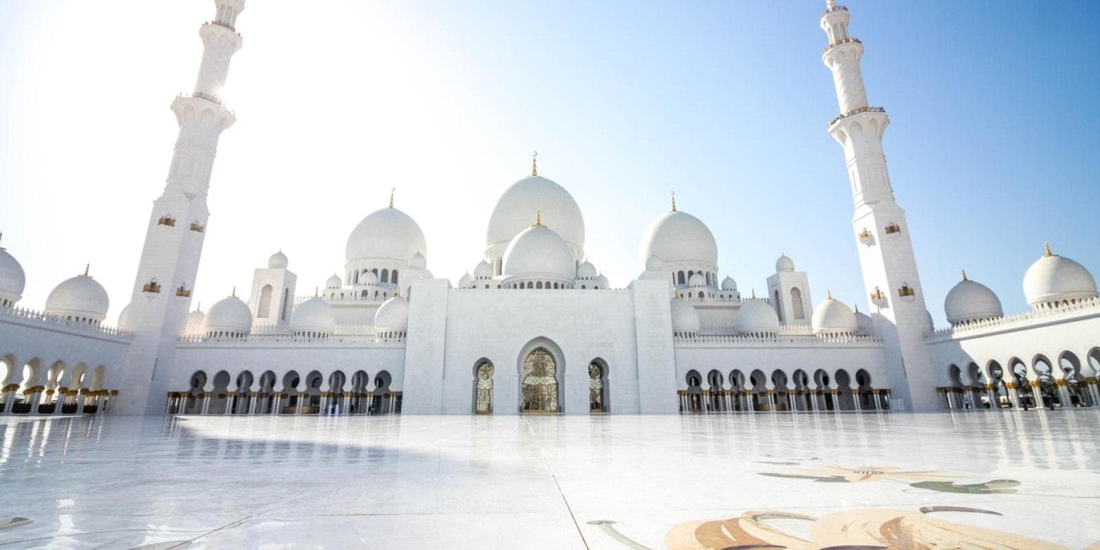 DAY 3: DUBAI – ABU DHABI - DUBAI