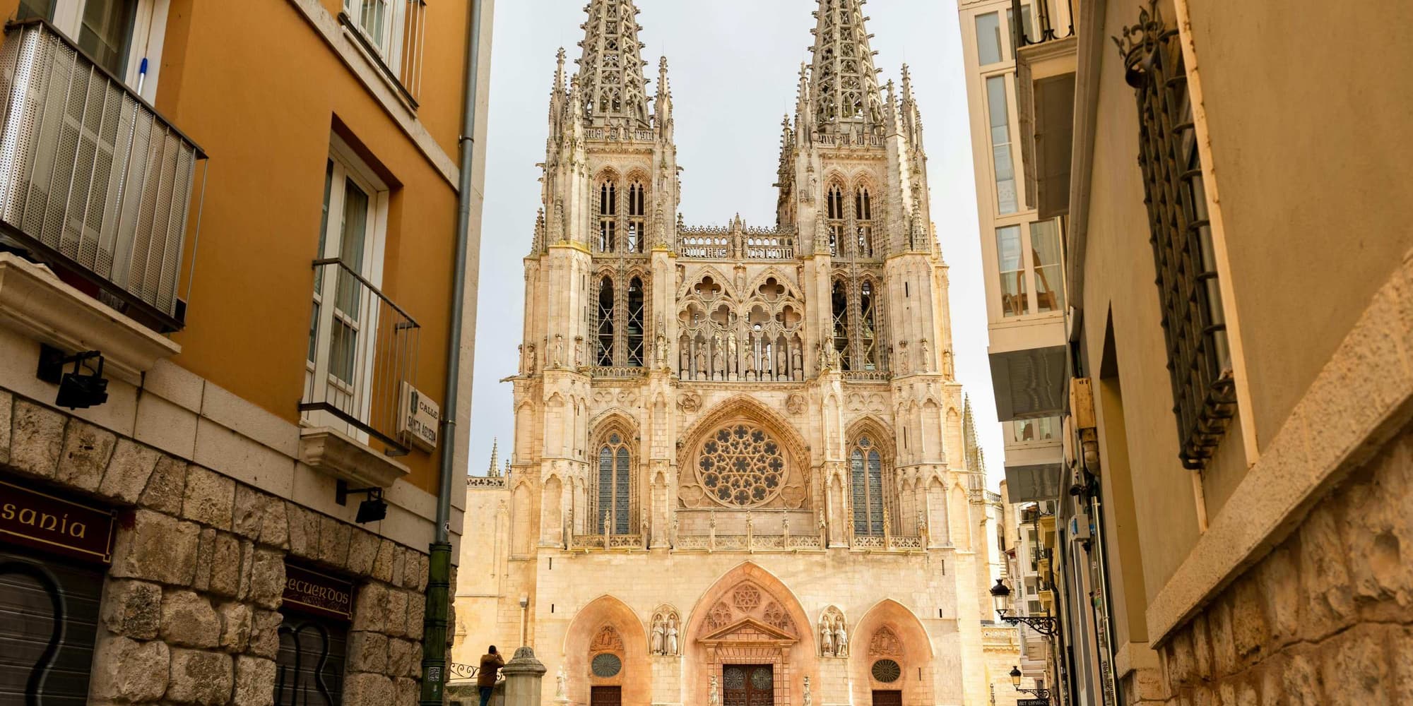 DAY 02 MADRID – BURGOS – LOURDES – TOULOUSE