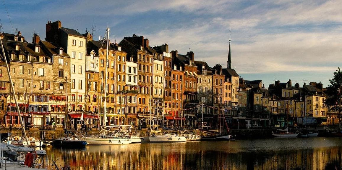 3º Giorno – PARIGI – ROUEN – COSTA FIORITA – CAEN