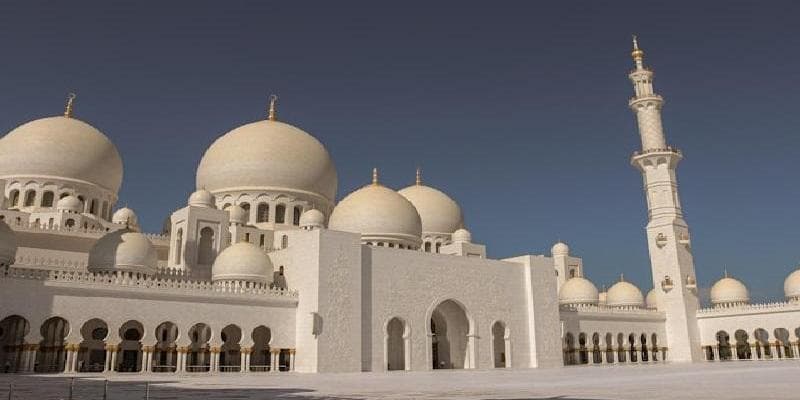 Jour 6 : Abu Dhabi – Dubai / France