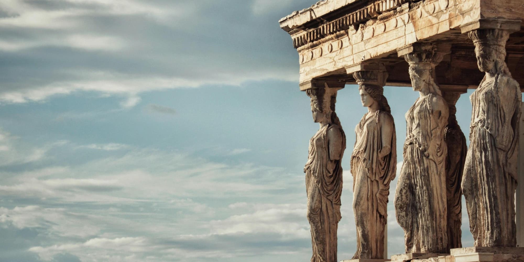 DÍA 08 SÁBADO: KALAMBAKA – ATENAS – 20 DE SEPTIEMBRE 