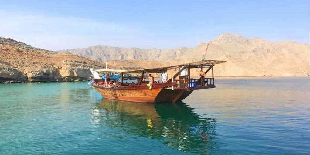 DAY 03: MUSCAT – SUR – RAS AL JINZ