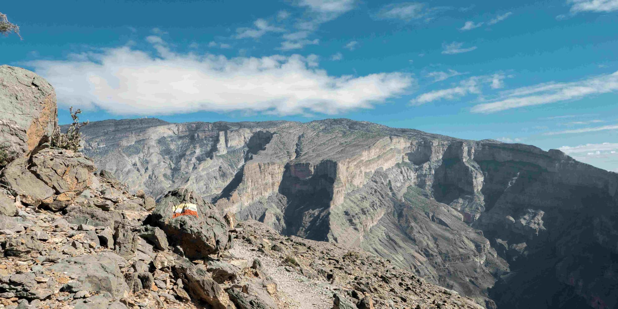 Jour 3 : Grande Mosquée - Jabreen - Bahla - Jebel Shams - 240 km