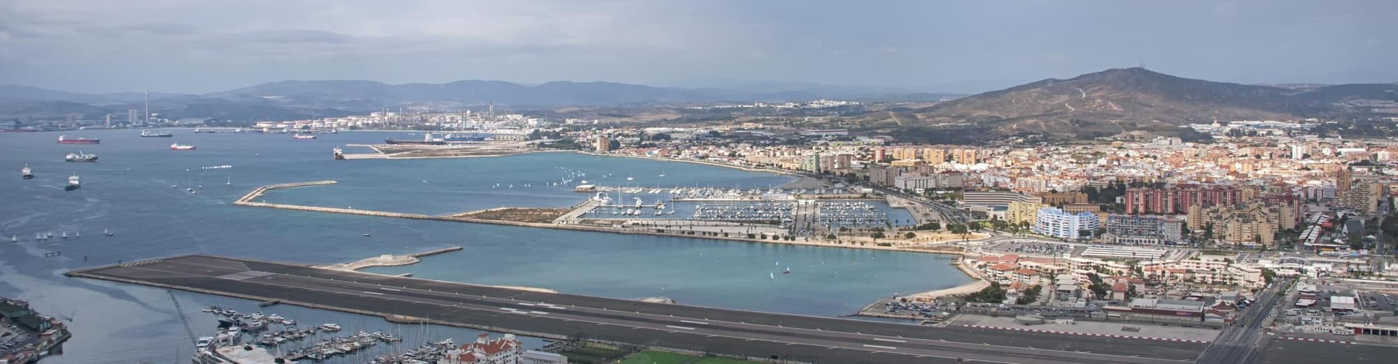 لا لینیا کونسپسیون, اسپانیا