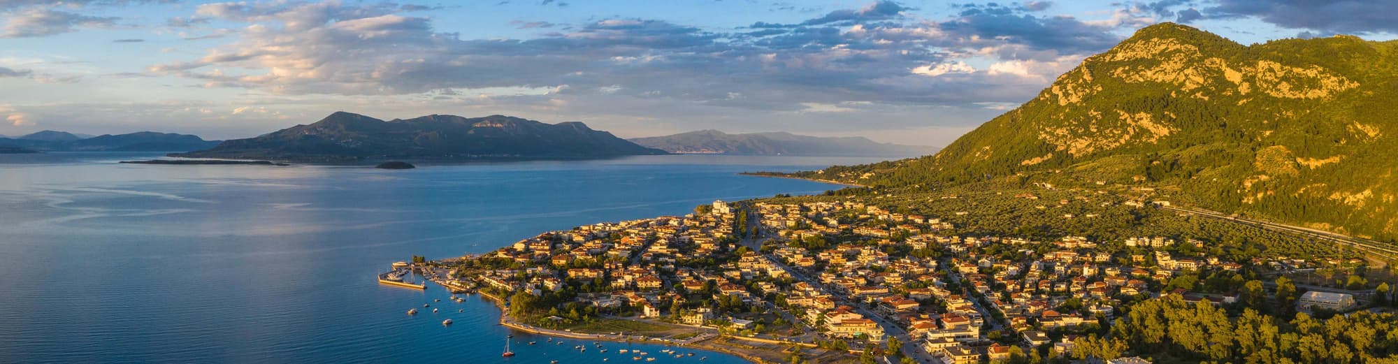 Kamena Vourla, Grecia