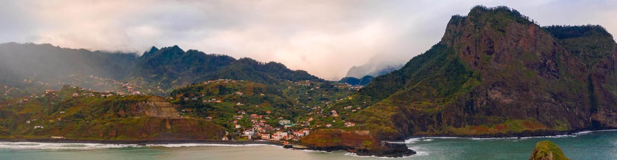 Порту-да-Крус, Португалия