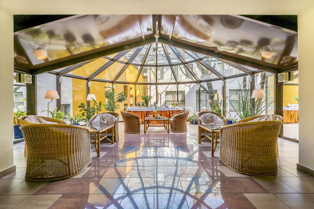 Grata by Centrum Hotels, 