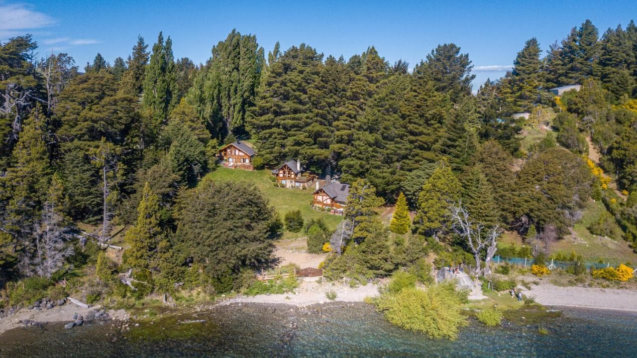 Cabanas Villa Labrador con costa de lago, 