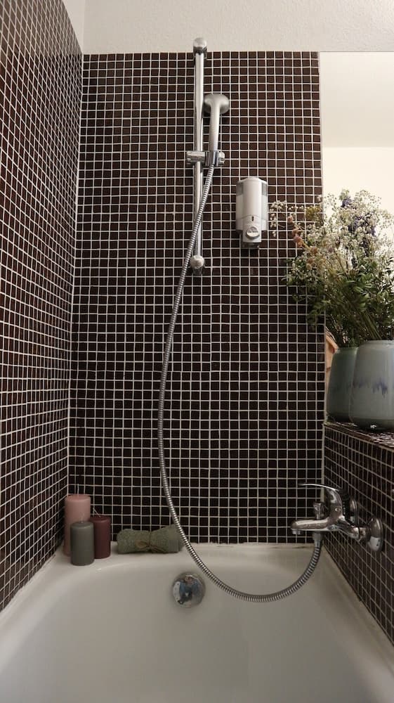 Hôtel d'Orsay, Bathroom