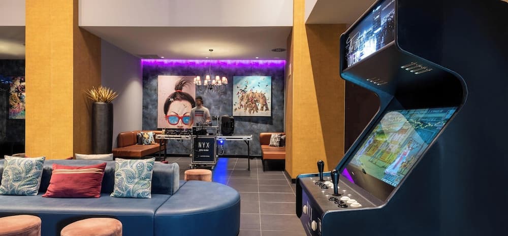 NYX Hotel Madrid by Leonardo Hotels, Lobby