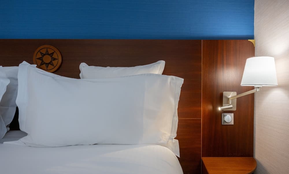 Hôtel Le Yachtman, The Originals Collection, Room