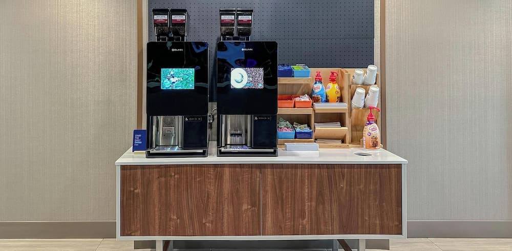 Holiday Inn Express Boston - Saugus by IHG, Room amenity