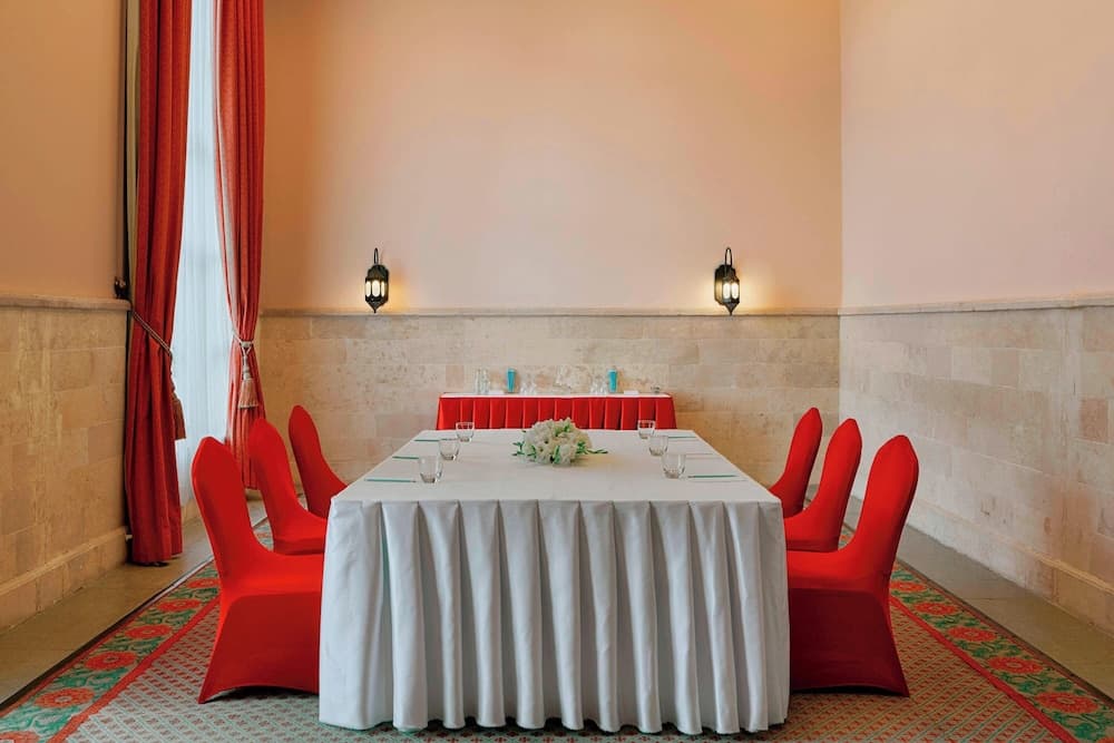 Sheraton Sharm Hotel, Resort, Villas & Spa, Meeting facility