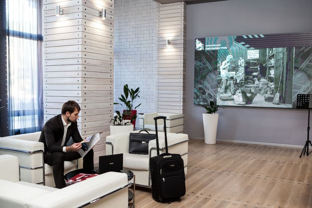 Marins Park Hotel Rostov, 