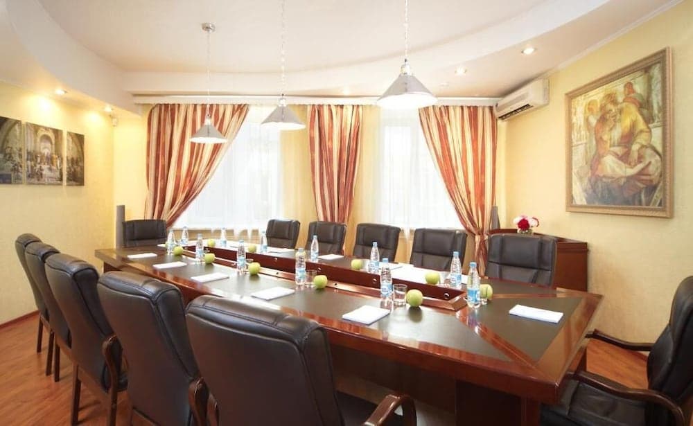 Marins Park Hotel Rostov, 