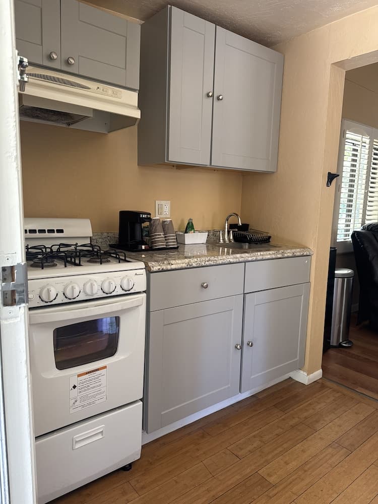 Carmel Resort Inn, Room