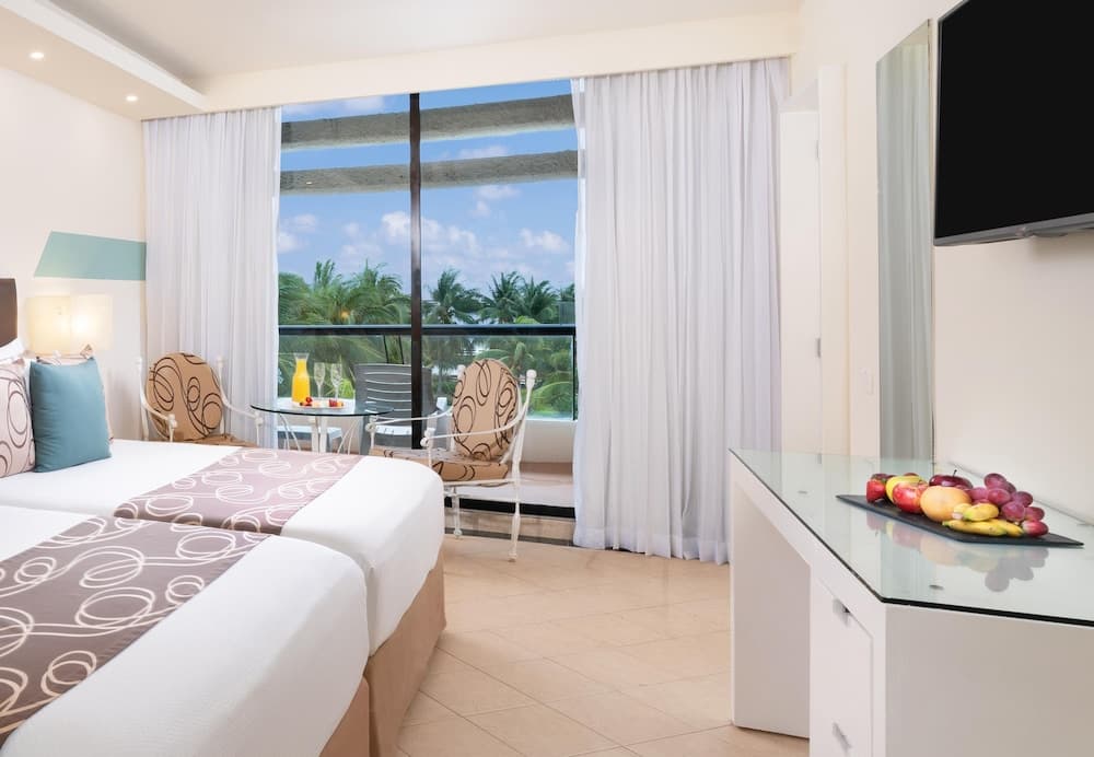 The Grand Oasis Cancun - All Inclusive, Room