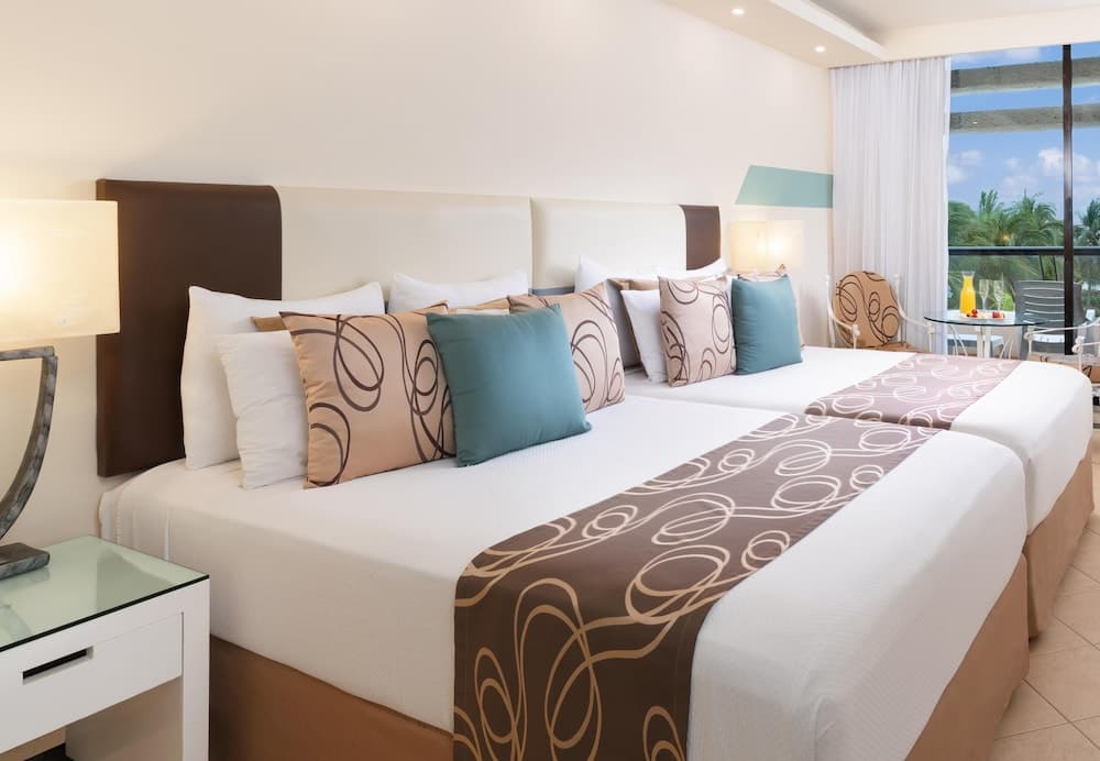 The Grand Oasis Cancun - All Inclusive, Room