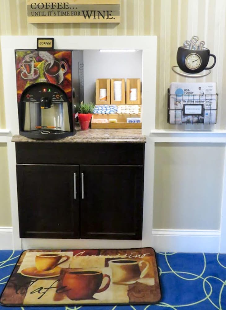 Rodeway Inn Logan International Airport, Property amenity