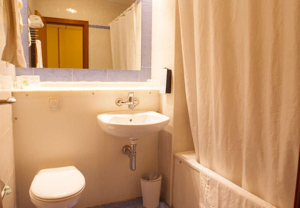 Travelodge Alicante Puerto, Primary image