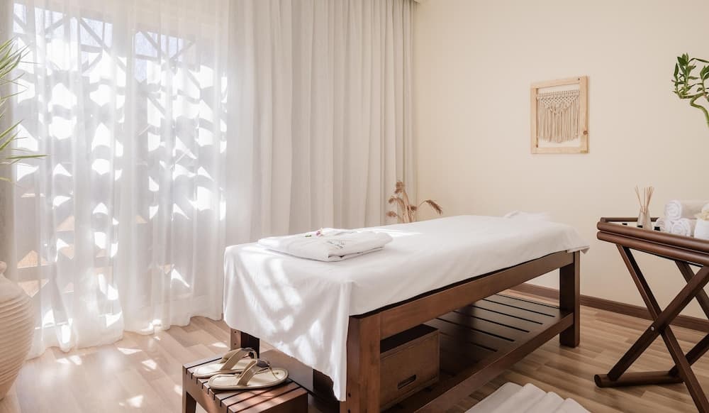 The Zen Wellness Resort, Room