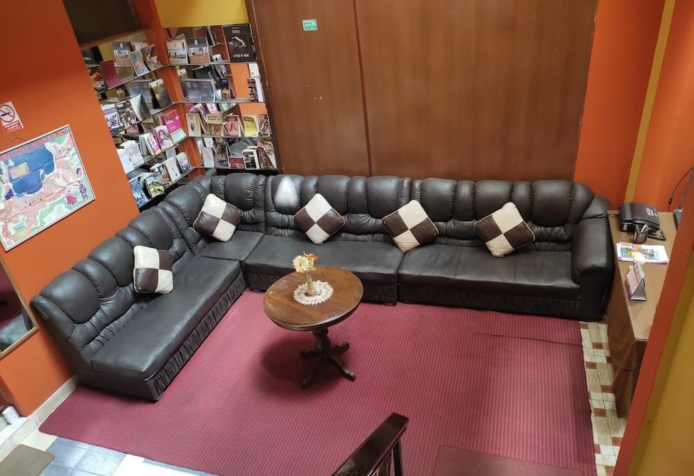 Andenes del titicaca, Living area